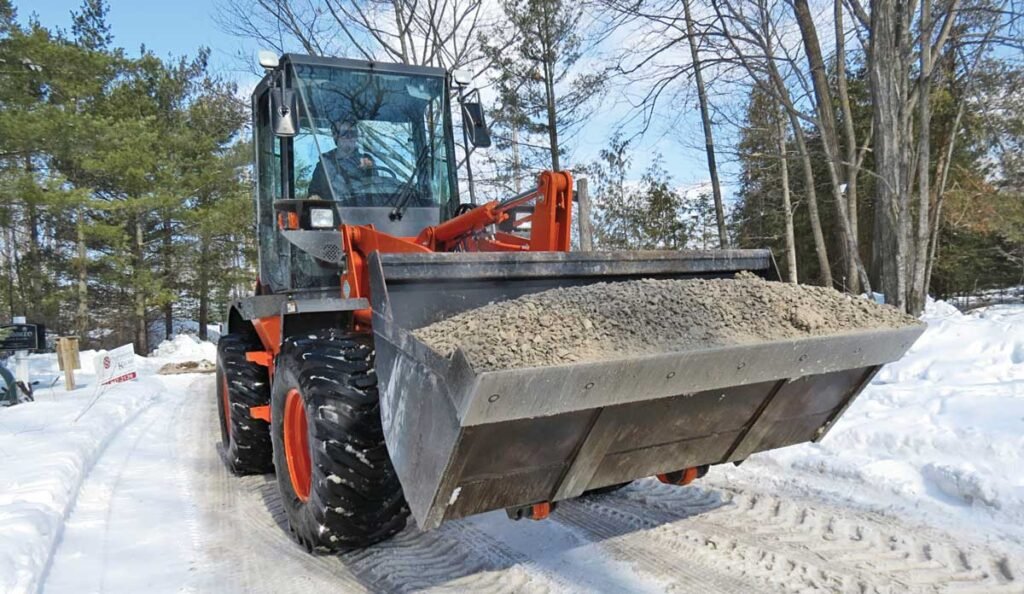 Wheeled loaders working in cold temperatures