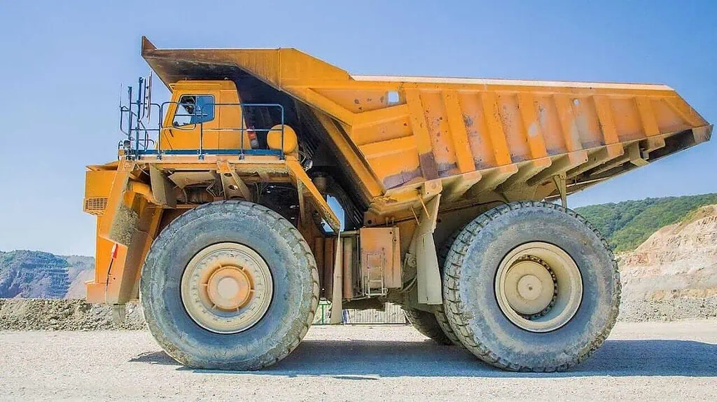 Best Used Dump Trucks For construction