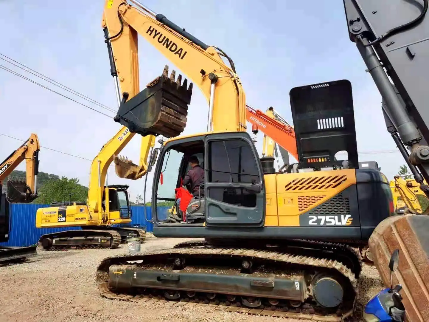 Presque nouvelle excavatrice d'occasion Hyundai 275LV Machine d'excavatrice d'occasion en stock