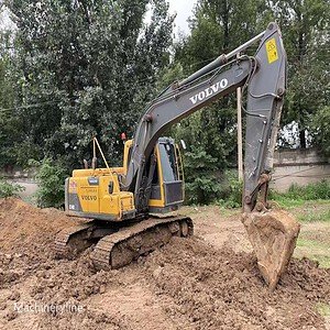 Used Volvo 140 Excavator Price Low 14 Ton Construction Excavator