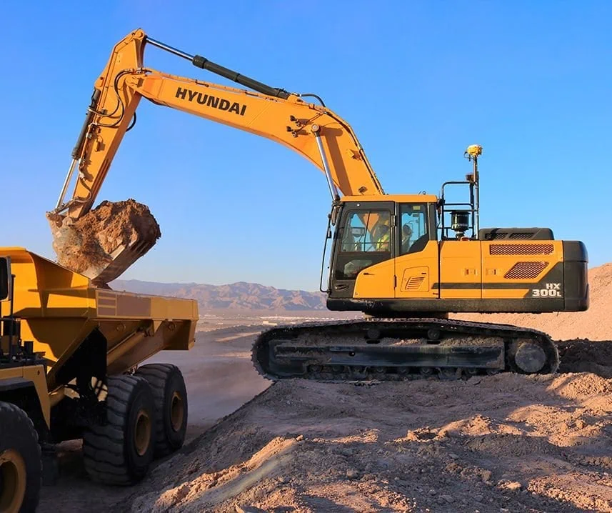 Used Excavator Hyundai 300 Price Low Original