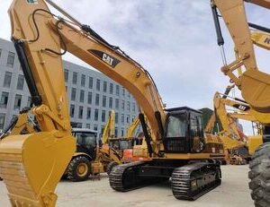 Экскаватор Cat330c б/у на продажу Гусеничный гидравлический на складе