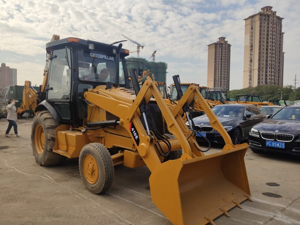 Retroexcavadora usada Cat416E a la venta en buenas condiciones y en stock