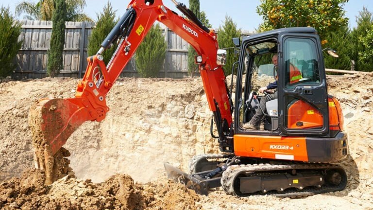 Kubota excavator size