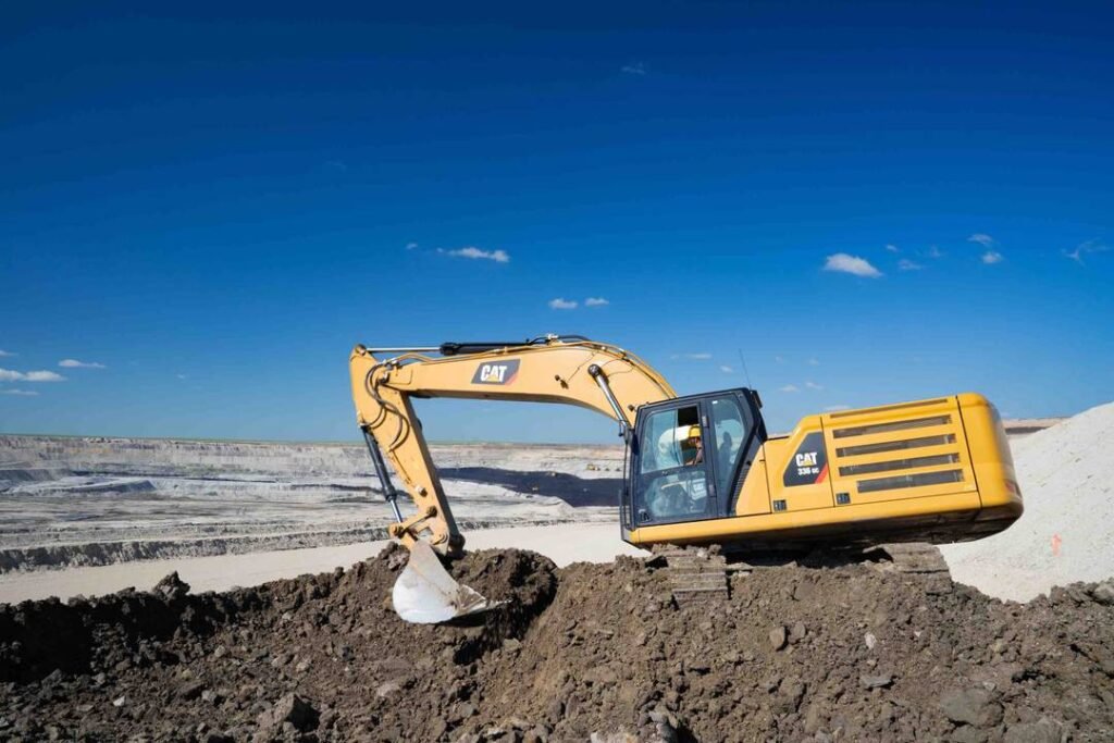 Cat 330 vs 336