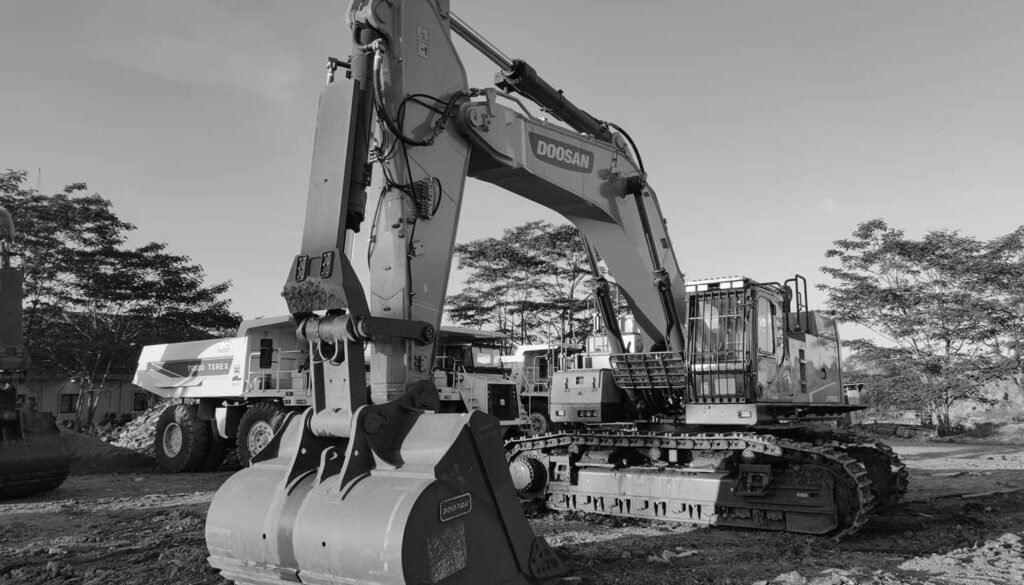 Doosan excavator parts