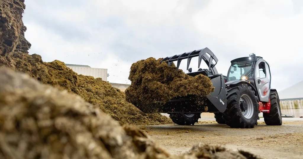 Electric Compact Telehandler